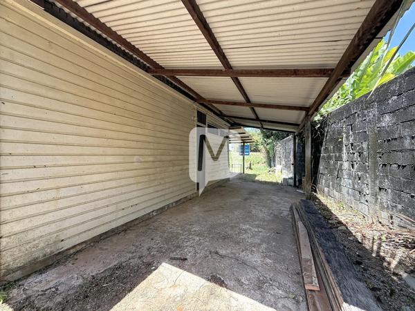 DPT GUYANE, à vendre RÉMIRE-MONTJOLY Maison T5 Pain-pied de 73 m2 sur un terrain de 1 702 m2