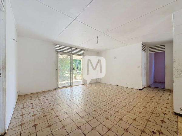 DPT GUYANE, à vendre RÉMIRE-MONTJOLY Maison T5 Pain-pied de 73 m2 sur un terrain de 1 702 m2