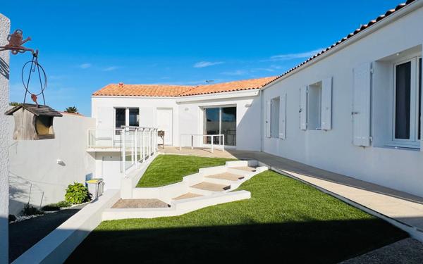 Maison à vendre    5 pièces • 148,50 m2 Rivedoux-Plage