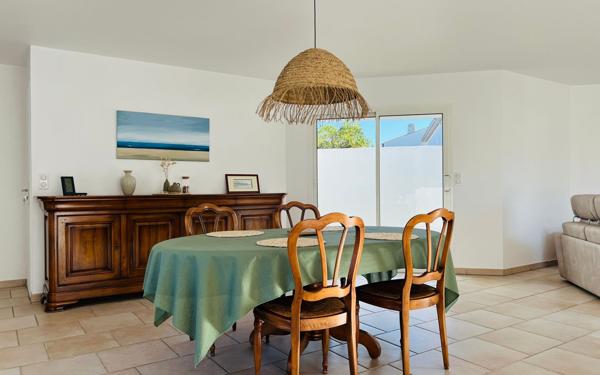 Maison à vendre    5 pièces • 148,50 m2 Rivedoux-Plage