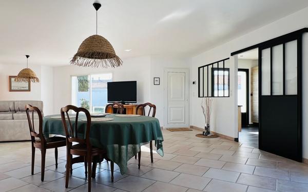 Maison à vendre    5 pièces • 148,50 m2 Rivedoux-Plage