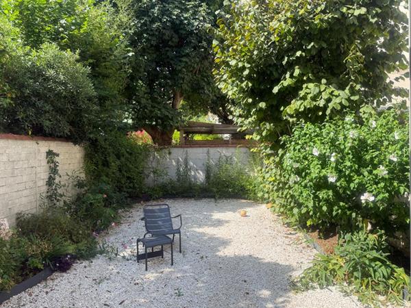 Asnières Centre - Maison familiale avec jardin - 300 m de la mairie