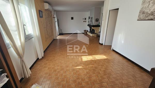 Canet en Roussillon : maison 4 faces à vendre avec garage et jardin avec pisicne