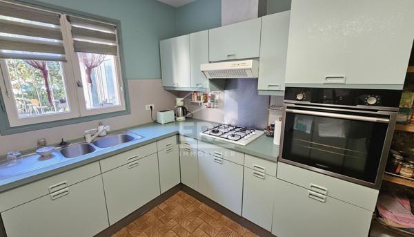 Canet en Roussillon : maison 4 faces à vendre avec garage et jardin avec pisicne