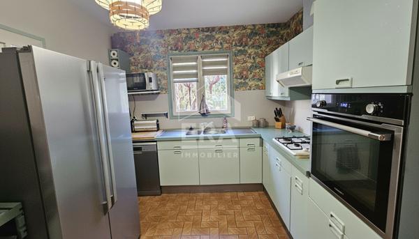 Canet en Roussillon : maison 4 faces à vendre avec garage et jardin avec pisicne