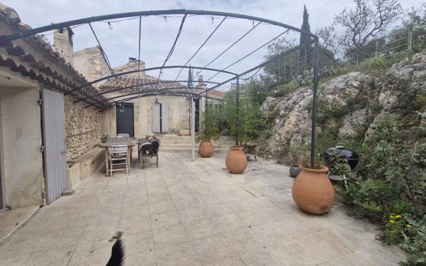 Maison à vendre    4 pièces •  Rochefort-du-Gard