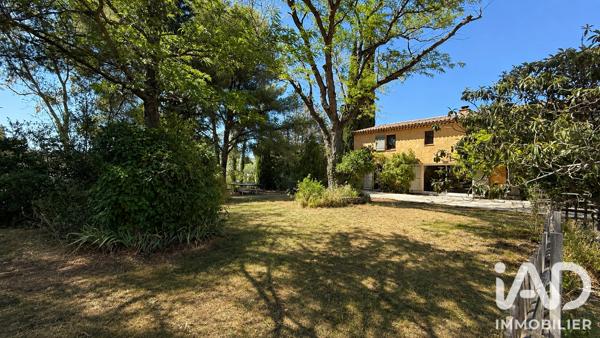 Maison à vendre 8 pièces 232 m² Le Castellet
