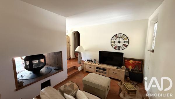 Maison à vendre 8 pièces 232 m² Le Castellet