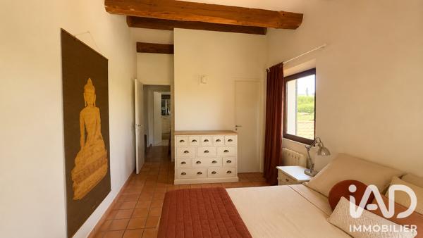 Maison à vendre 8 pièces 232 m² Le Castellet
