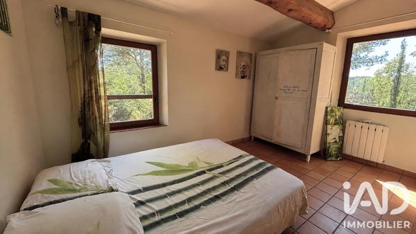 Maison à vendre 8 pièces 232 m² Le Castellet