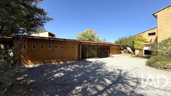 Maison à vendre 8 pièces 232 m² Le Castellet