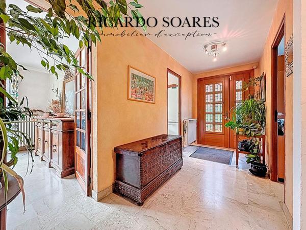 60700 PONT-SAINTE-MAXENCE / MAISON FAMILIALE 178 m² / 6 CHAMBRES / VIVABLE DE PLAIN-PIED / TERRAIN 1401 m²