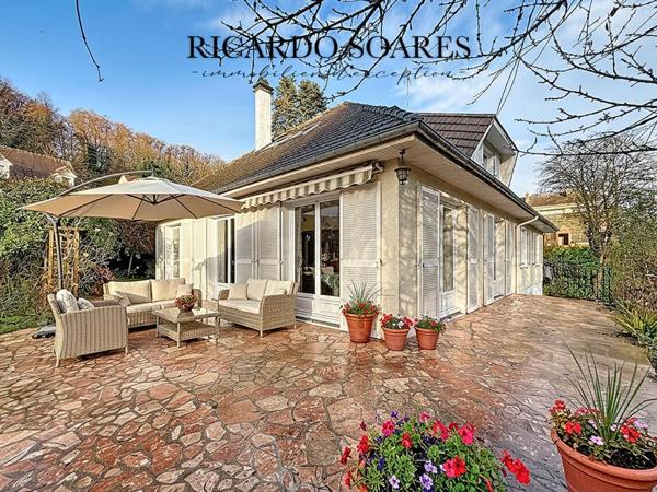 60700 PONT-SAINTE-MAXENCE / MAISON FAMILIALE 178 m² / 6 CHAMBRES / VIVABLE DE PLAIN-PIED / TERRAIN 1401 m²