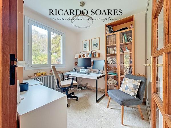 60700 PONT-SAINTE-MAXENCE / MAISON FAMILIALE 178 m² / 6 CHAMBRES / VIVABLE DE PLAIN-PIED / TERRAIN 1401 m²