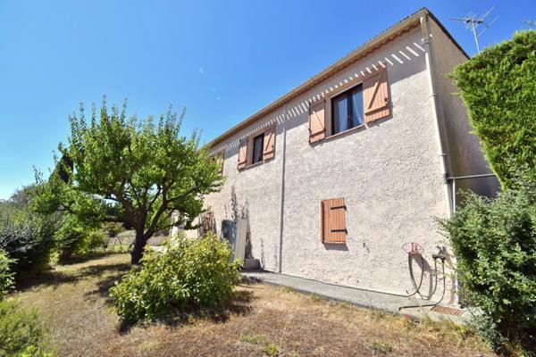 Aiglun, Maison individuelle 6 pièces, 5 chambres avec jardin, terrasse et garage de 30 m²