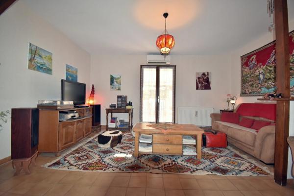 Aiglun, Maison individuelle 6 pièces, 5 chambres avec jardin, terrasse et garage de 30 m²