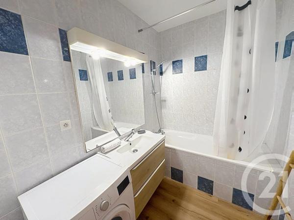 Appartement F3 à vendre  3 pièces - 54 m 2   DIJON  - 21