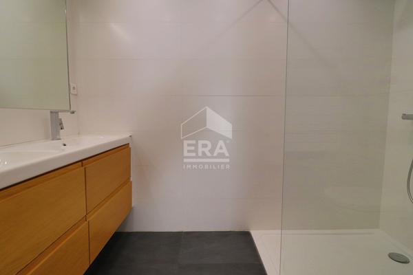 Appartement T5 de 120 m² avec terrasse de 51 m² - Dernier étage - Parking