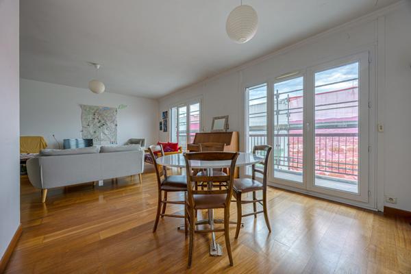Appartement 5 pièces à vendre à Chambéry - Dernier étage avec garage et balcon