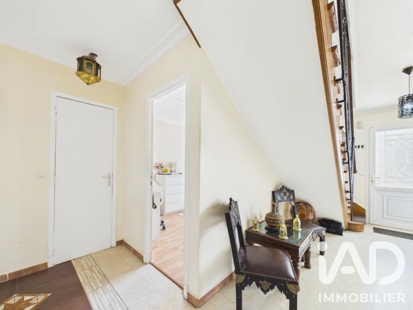 Maison à vendre 7 pièces 152,55 m² Évry-Courcouronnes