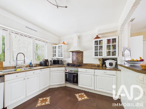 Maison à vendre 7 pièces 152,55 m² Évry-Courcouronnes