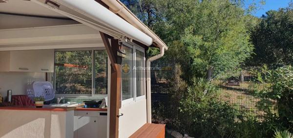 Vente                                                      Terrain
                        
                                         284 m2                     à Fréjus