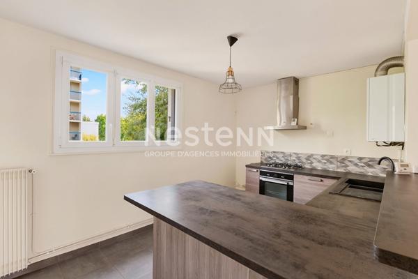 APPARTEMENT 2 CHAMBRES SAINT BRIEUC PROCHE CENTRE ET GARE AVEC BALCON