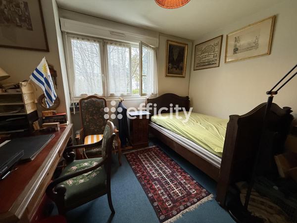 Appartement 5 pièces - 99 m² Exclusivité efficity