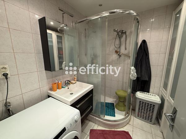 Appartement 5 pièces - 99 m² Exclusivité efficity