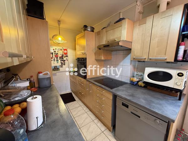 Appartement 5 pièces - 99 m² Exclusivité efficity