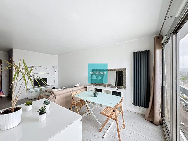 Appartement Franconville - Dernier étage - Centre-Ville - Lumineux et bien agencé