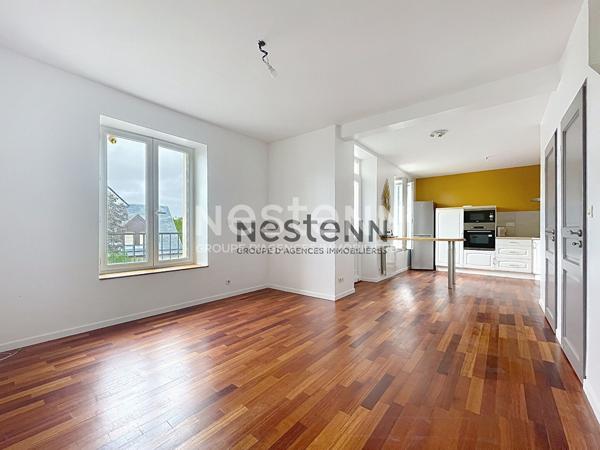 Maison sur sous sol à vendre en plein centre-bourg de Muzillac !
