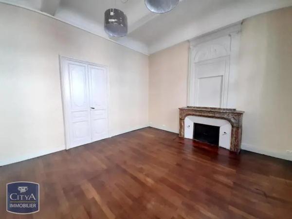 Appartement à louer 2 pièces 65m² Castres (81100)