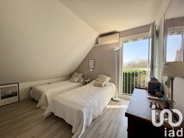 Maison 7 pièces de 180 m² à Marolles-en-Brie (94440)