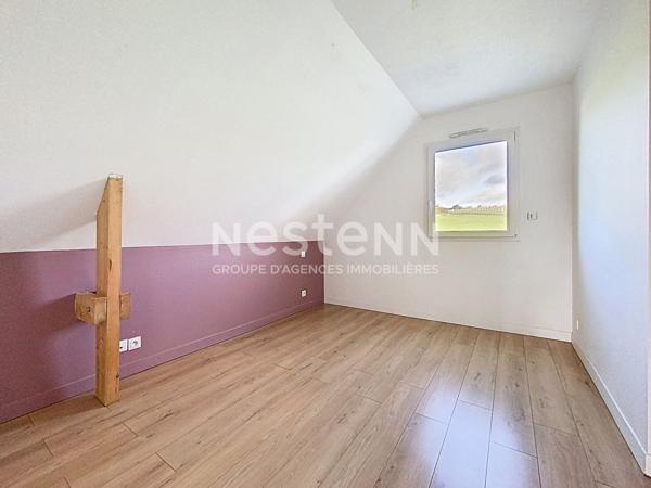 Maison confortable située dans un quartier calme et résidentiel de Montjean-Sur Loire , vie de plain pied