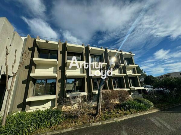A louer bureaux 446 m² en R+1 - Sophia Antipolis