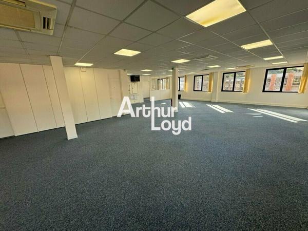 A louer bureaux 446 m² en R+1 - Sophia Antipolis