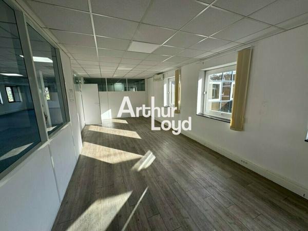 A louer bureaux 446 m² en R+1 - Sophia Antipolis