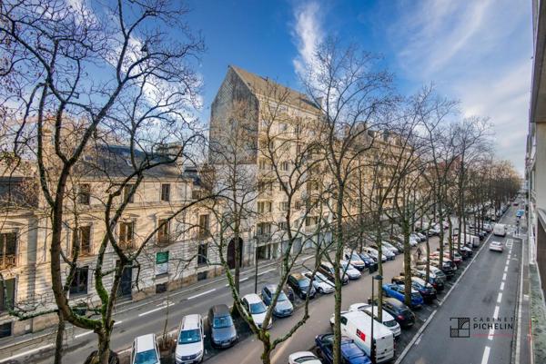 Nantes Centre, T5 avec terrasse et parking