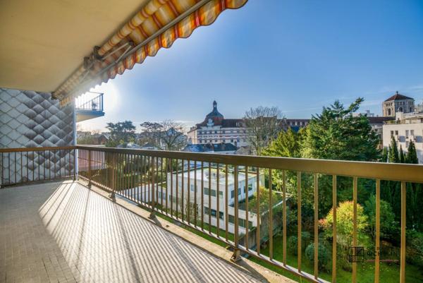 Nantes Centre, T5 avec terrasse et parking