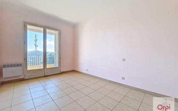 Immeuble à vendre    24 pièces •  Sartène