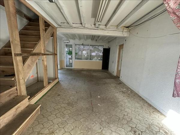 Maison à vendre |  Vergt |  2 pièces | 230 m²