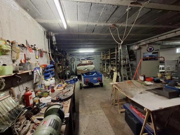 Maison familiale de plain-pied avec sous-sol - 129 m² habitables – 290 000 €