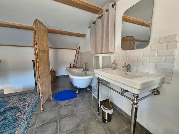 Maison Six Fours Les Plages 6 pièces 153 m2