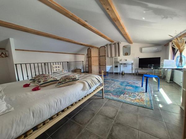 Maison Six Fours Les Plages 6 pièces 153 m2