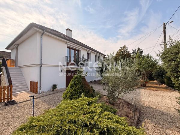Maison individuelle - vie de plain pied - 3 chambres - sous-sol total - jardin
