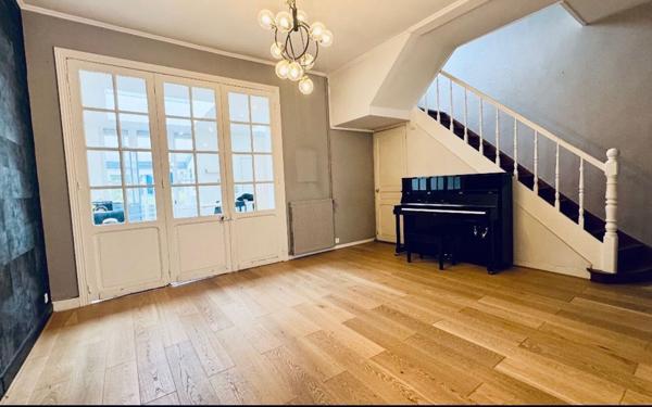 Maison à vendre    6 pièces • 153,45 m2 Valenciennes