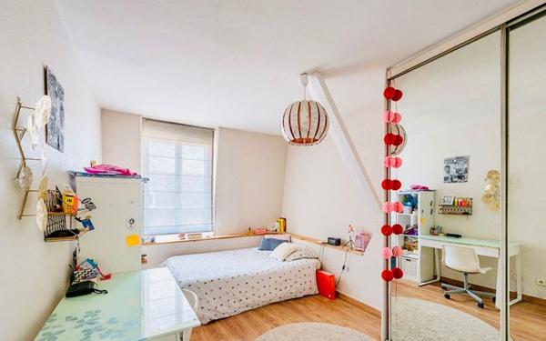 Maison à vendre    6 pièces • 153,45 m2 Valenciennes