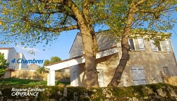 Maison récente à vendre 6 pièces NERSAC (16) . 4 chambres. 1 s de bains, 1 salle d'eau. 2 WC. Terrain clos.