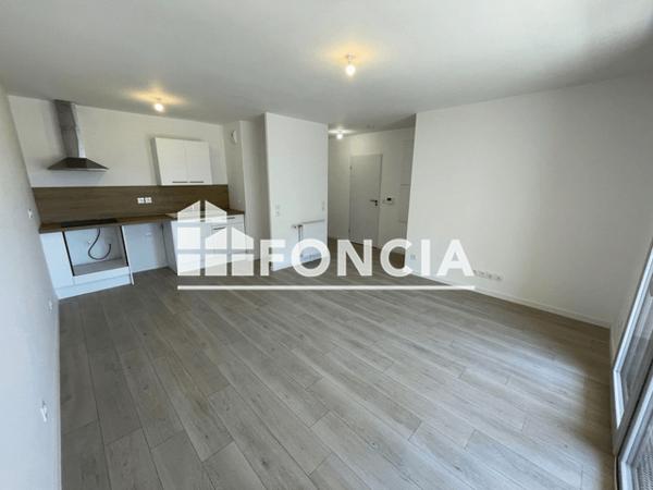 Location Appartement 2 pièces 46.2 m² - 10 RUE FLORENCE ARTHAUD Rouen 76100